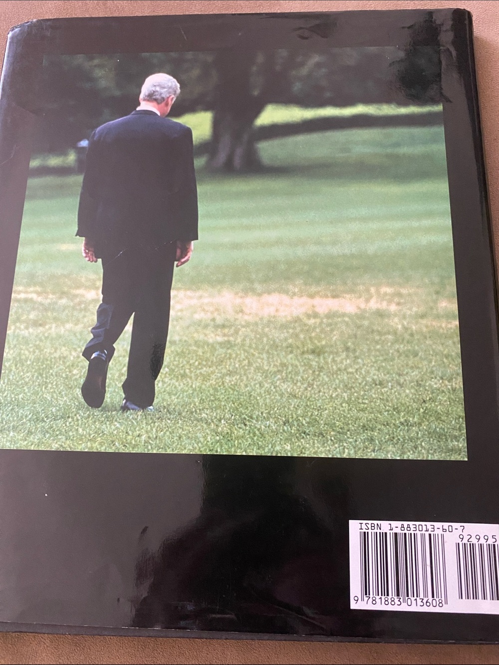 The Year in Pictures Book 1998 - Picture 2 of 3